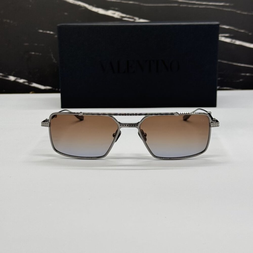 NEW VALENTINO V-SEI VLS-111C  TITANIUM UNISEX VALENTINO SUNGLASSES VLS-111C